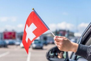 Швейцарія дискутує щодо повернення до України біженців призовного віку