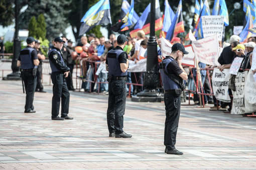 Начальник полиции Киева анонсировал появление копов-переговорщиков