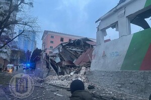 Наслідки ракетного удару в Солом'янському районі