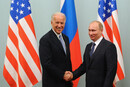 Джо Байден и Владимир Путин на встрече в 2021 году