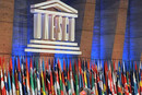 У штаб-квартирі ЮНЕСКО в Парижі під час 219-ї сесії ЮНЕСКО було ухвалено рішення про дії та програму надзвичайної допомоги Україні