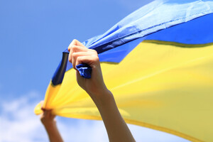 Розбір міфів: Що насправді чекає Україну після війни?